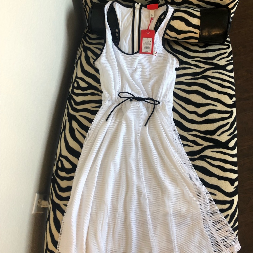 Brand NWT Hunter white midi dress